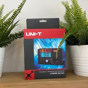 UNI-T Insulation Resistance Testers